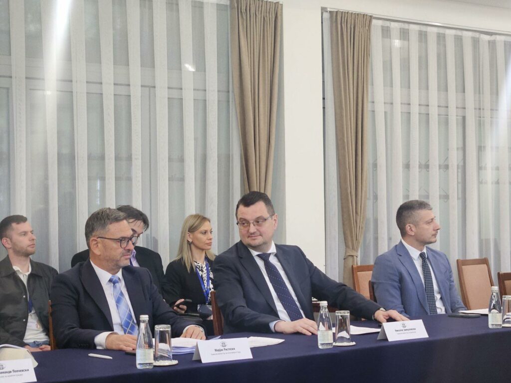 ЈАНКУЛОВСКИ: Реформата на јавната администрација е клуч за модерни институции и европска интеграција